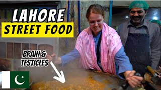 CRAZY PAKISTAN STREET FOOD TOUR  | TRYING SOME OF PAKISTANS FAMOUS STREET FOOD IN LAHORE