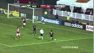 OffSide: Goalkeeper as Second to Last Opponent by AYSO Region 1031 Referee Channel 43,158 views 9 years ago 1 minute, 19 seconds