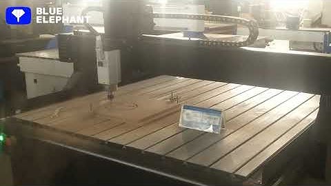 ELE1212 cnc machine working video