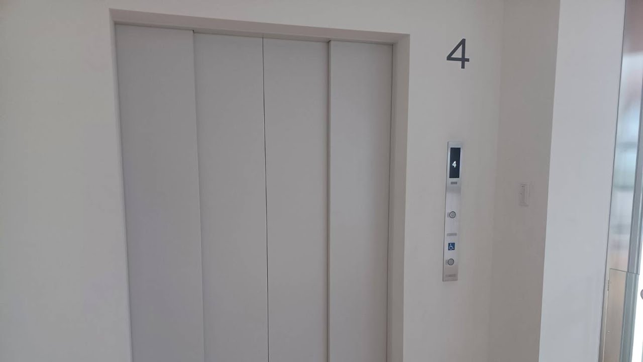 三菱製　真岡市立図書館のエレベーター