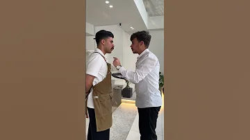 المعضل يجرب يشتغل باريستا 