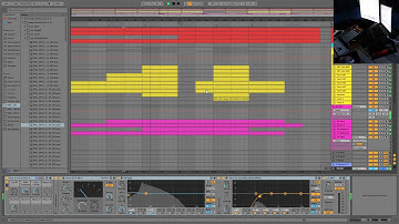 ABLETON TECHNO VLOG - In The Studio - Dark Techno Workflow & Mastering