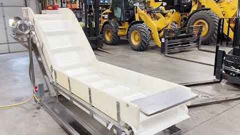 Incline Cleated Belt Conveyor