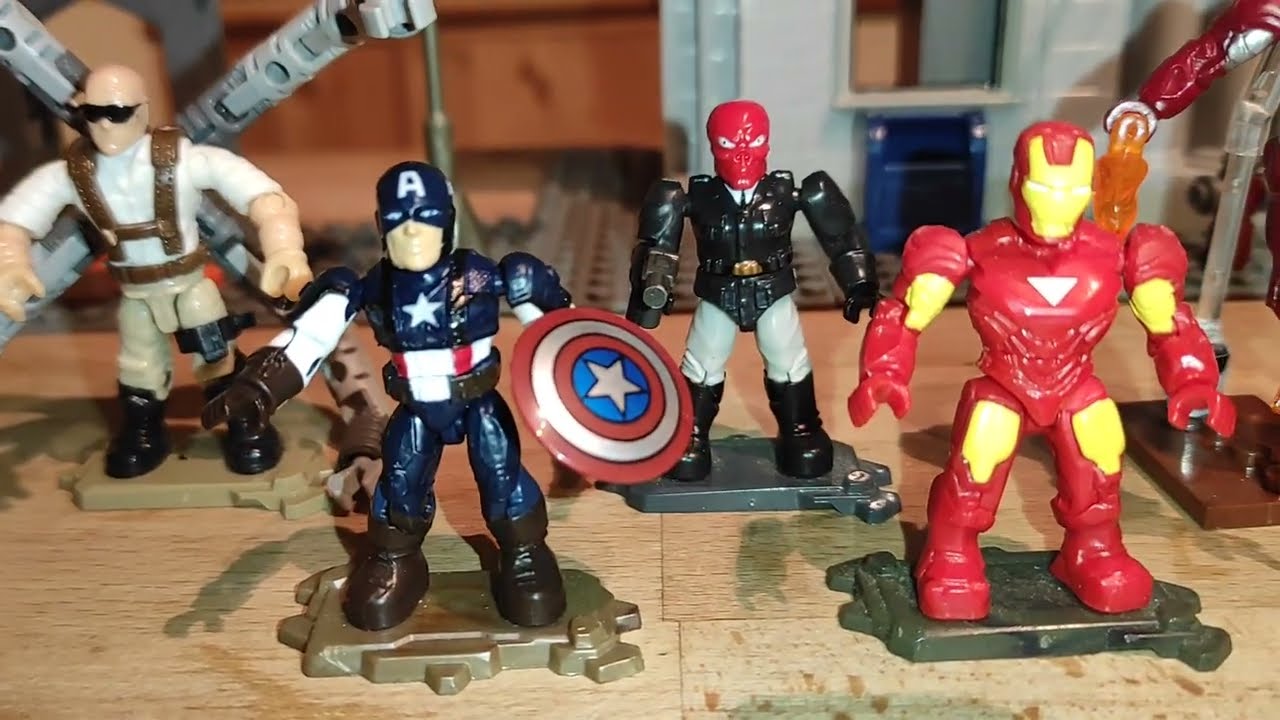 Mega Bloks / Construx Marvel Figures and more 