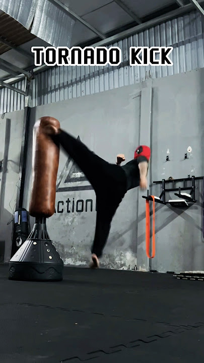 Tornado kick #shortsvideo #training #shots #tutorial #shortvideo #india #russia #mma #usa #indonesia