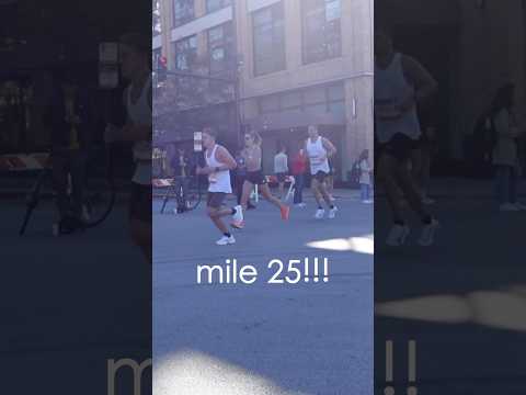 Chicago Marathon race vlog (PR attempt!)