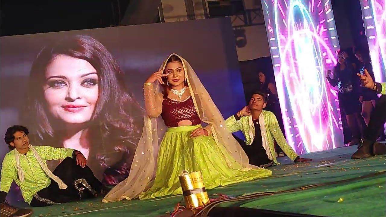 Kajra Re Kajra Re Tere Kale Kale Naina ( Ashwariya Rai Remixs ) Aadhi