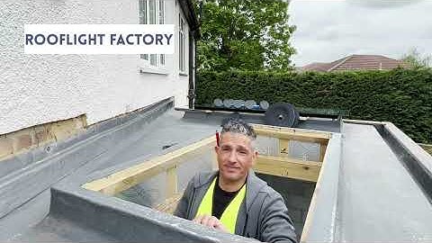 How to Install a Frameless Skylight