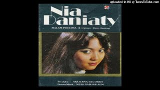 Nia Daniaty - Malam Pertama - Composer : Rinto Harahap 1982 (CDQ)