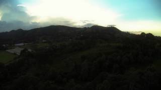 #1364, Sobrevolando un bosque al atardecer [Aereo+Efecto], Paisajes rurales