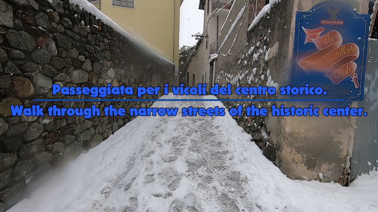 Passeggiata sotto la neve - Walk in the snow (Aosta,Italy)