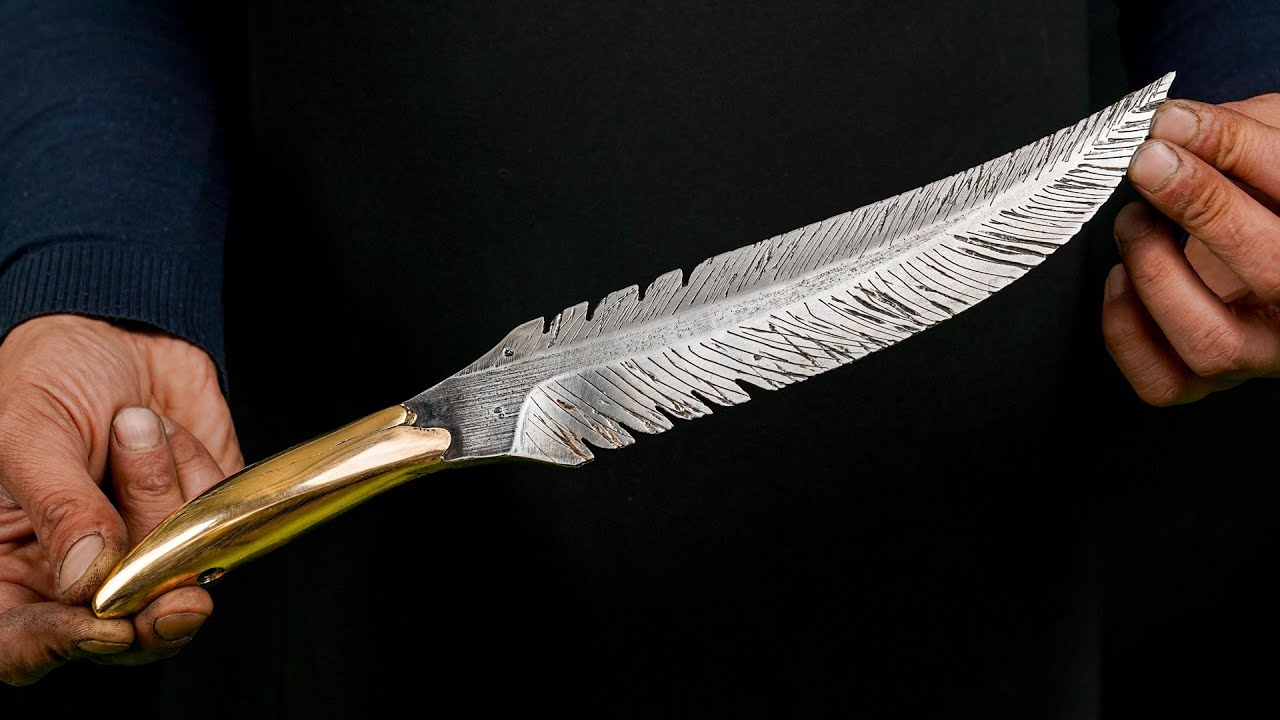 Hand Forged Feather Knife - Sharp Tip