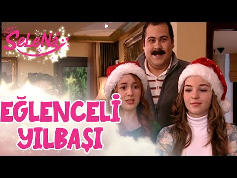 Kızların yılbaşı eğlencesi - Selena Kolajlar