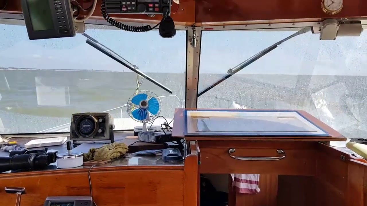 Sea Chant heading east approaching Ofordness Lighthouse Suffolk on route to Lowestoft 2018