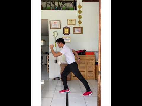 Video Chạy cự li ngắn - Kĩ thuật xuất phát cao dành cho HS... - youtube