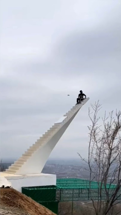 The Love Ladder in China – A Test of Love, Trust, and Bravery!