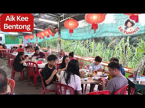 60 Yrs! How 2 Malaysia CHINESE WOK MASTER Cook 12 Tables during Rush Hour!- M'sia StreetFood