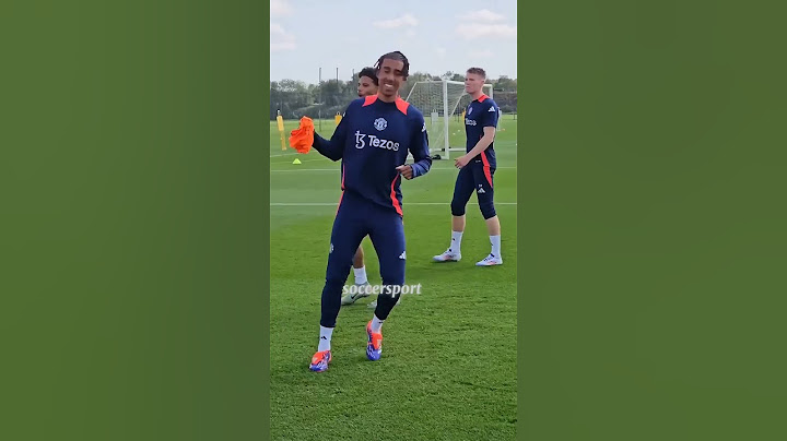 Leny yoro first training session with team mate at man utd #football #manchesterunited #epl