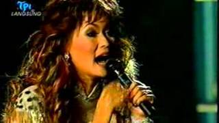 Download Lagu KOCOK-KOCOK - Cover Lola Kdi  feat Inul Daratista MP3 Download Lagu KOCOK-KOCOK - Cover Lola Kdi  feat Inul Daratista MP3