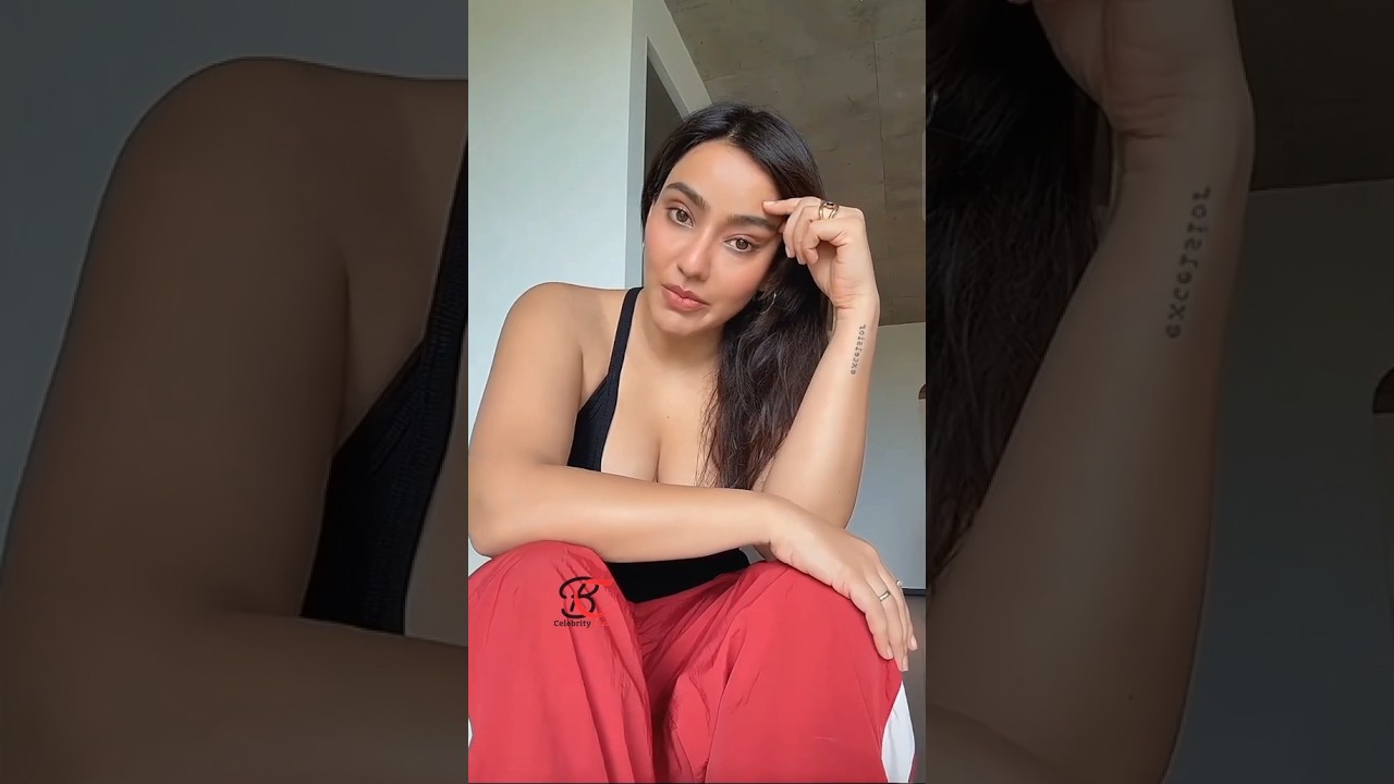 Neha Sharma Instagram Live