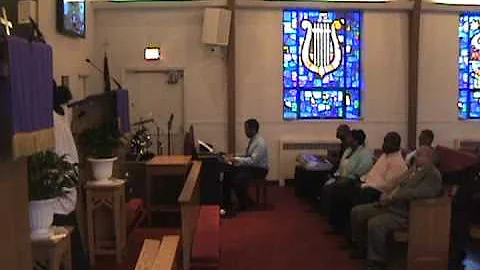 Lashonda & Mayfield led the Recessional: Let The C...