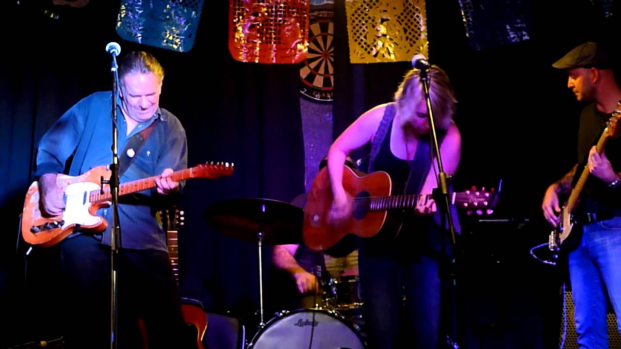 Two White Horses - Kim MacKenzie Band with KB - Petersham Bowling Club 3-2-13