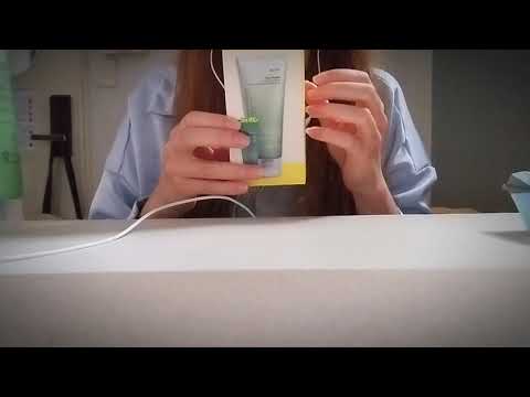 ASMR skincare et tapping