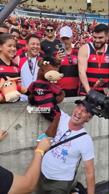 BEHIND THE SCENES OF THE FILMING OF FLAMENGO'S LITTLE HORSE FANTASTIC KNOT