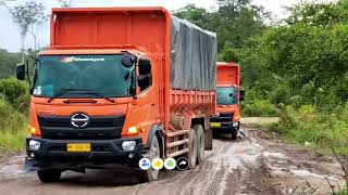Overloaded Giant Truck Battles Bumpy Road | Insane Suspension Action!