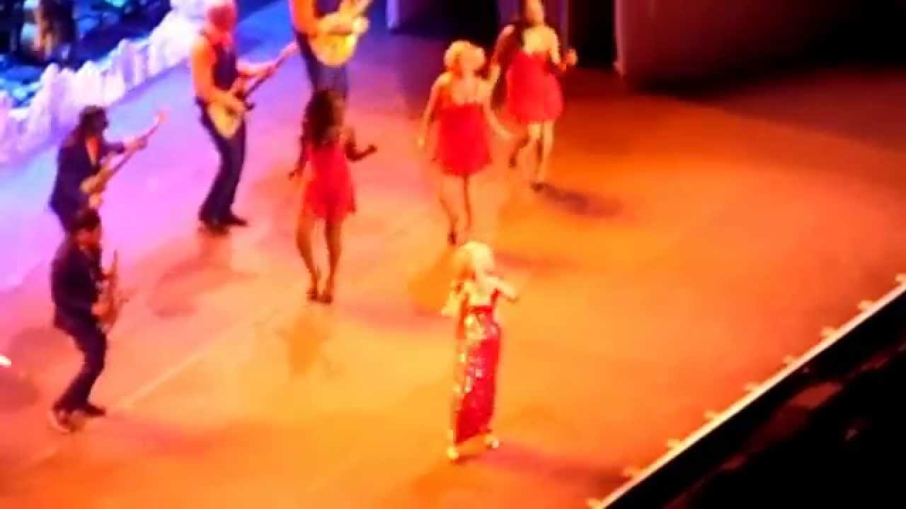 Bette Midler - You've got to have friends