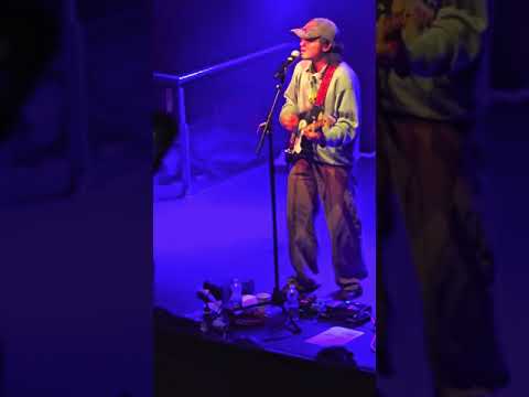 Stuck On You- grentperez | Dublin (13/02/2024) | growing up? Tour 2023