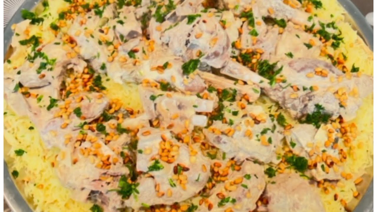 عزومه عاءليه 🥩منسف اردني ,دجاج مشوي'خضار'سلطه🥬حلوه كلاج 'اجواء ماطره|سفره مع سمر 