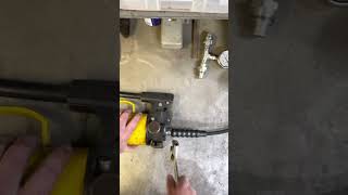 Step By Step: Enerpac Hand Pump Hose Replacement