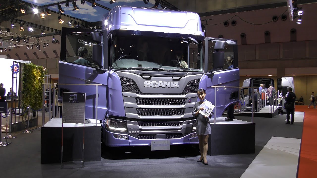 4k動画 スカニアr500 Scania トレーラー 運転席から助手席に歩いて移動できる スウェーデンの大型トラック Tokyo Japan モーターショー Youtube