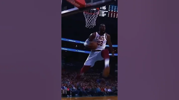 LEBRON STOPS DUNKING MID-AIR 😬🥶