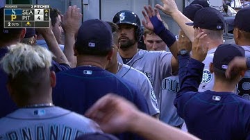 SEA@PIT: Cruz adds a run with RBI groundout