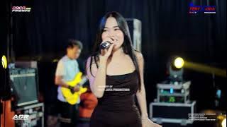 CACA AND FRIEND - WANITA IDAMAN LAIN - FEBY PESEK | WEDDING ANDRE & MONICA - JOBOKUTO JEPARA