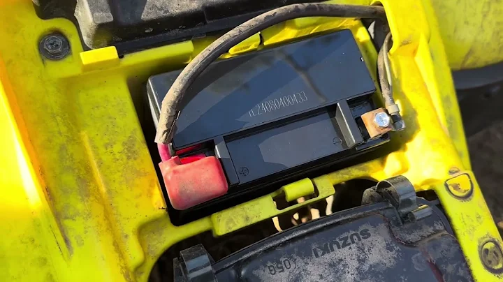Close Look - Weize YTX12-BS Motorcycle/ATV Battery