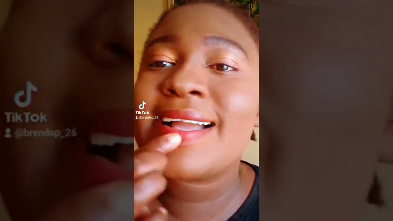 Pintando los labios natural o con brillos natural