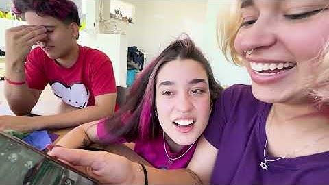 FINGIMOS SER AS EX DO NOSSOS NAMORADOS POR 24 HORAS *Deu confusão!