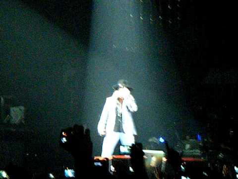 Guns N' Roses - Welcome to the Jungle @ Santiago C...