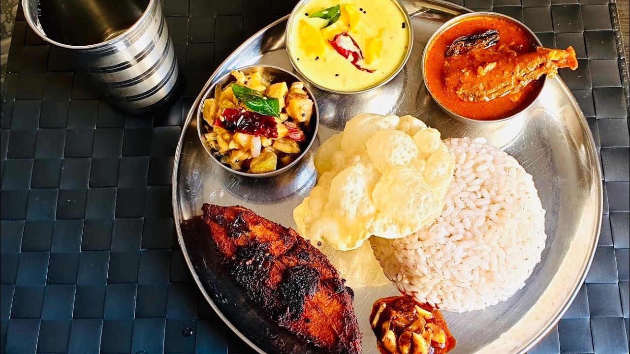 എന്റെ ഒരു ദിവസത്തെ നല്ല നാടൻ ചോറും കറിയും /#kerala meals#/നല്ല കിടുകാച്ചി മീൻ കറി കൂട്ടി ഒരു ഊൺ