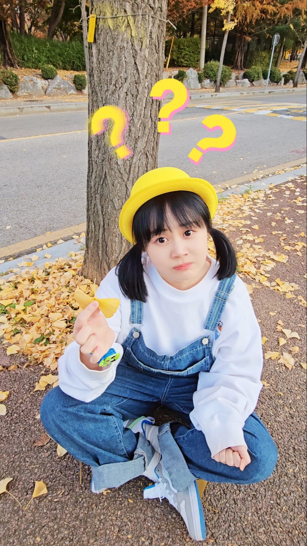 나뭇잎 나비 만들기??Making butterflies with leaves#funny #shorts
