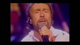 Queen & Paul Rodgers - We Will Rock You/We Are The Champions