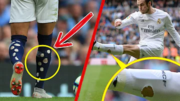 ¿Por qué los futbolistas se cortan la parte inferior de los calcetines?