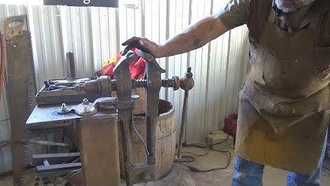 Blacksmithing - Forging A Spring For My Post Leg Vise