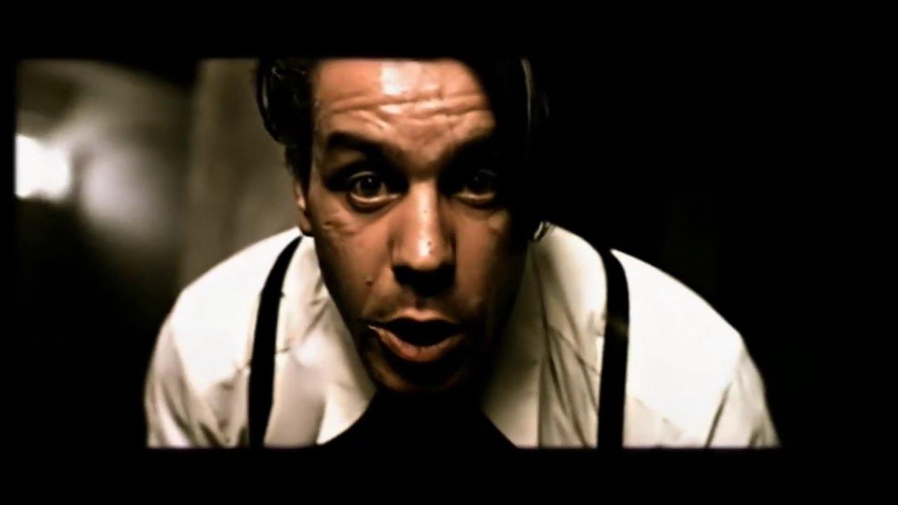 Тилль линдеманн ду хаст. Тилль линдеманн du hast. Till lindemann du hast. Rammstein family values 1998. Till lindemann du hast.