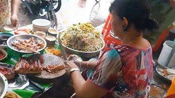 Bún cá Châu Đốc - Quán bún cá nổi tiếng ở chợ Châu Đốc chỉ bán 2 tiếng mỗi ngày