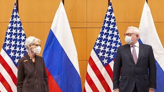 Ukraine : Moscou et Washington se mettent en garde, mais veulent poursuivre les pourparlers