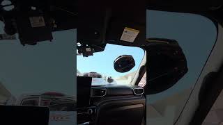 Cutting Ford Explorer Windshield Glue Using the "Assistant Corner" Technique!